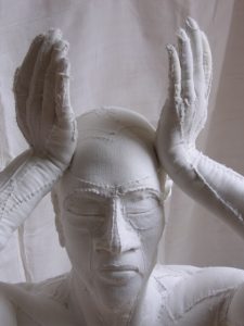 karine-jollet-_sculptures_fabric-19-torso-with-hands-front